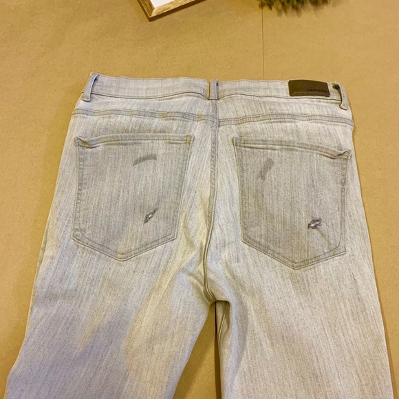 Gray Express Distressed Jeans - Picture 8 of 8